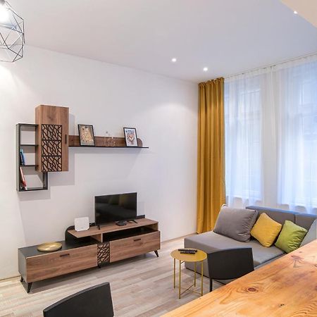 Bilyana'S 1 Bedroom Central Apartment София Экстерьер фото