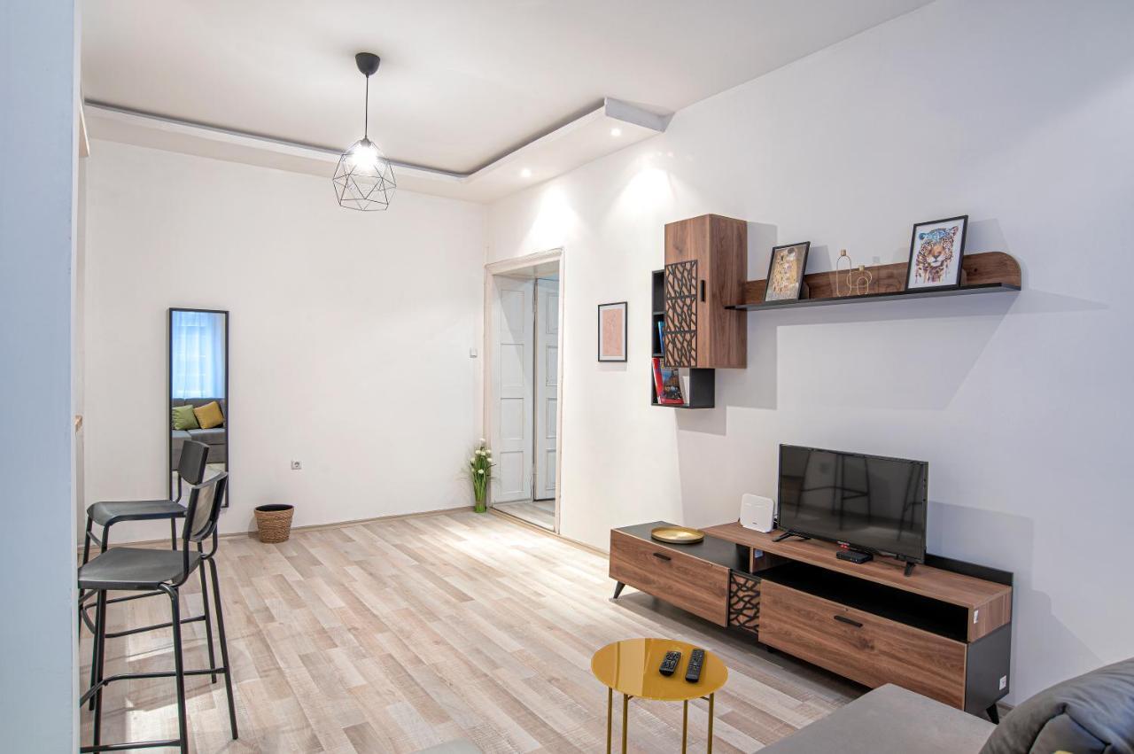 Bilyana'S 1 Bedroom Central Apartment София Экстерьер фото